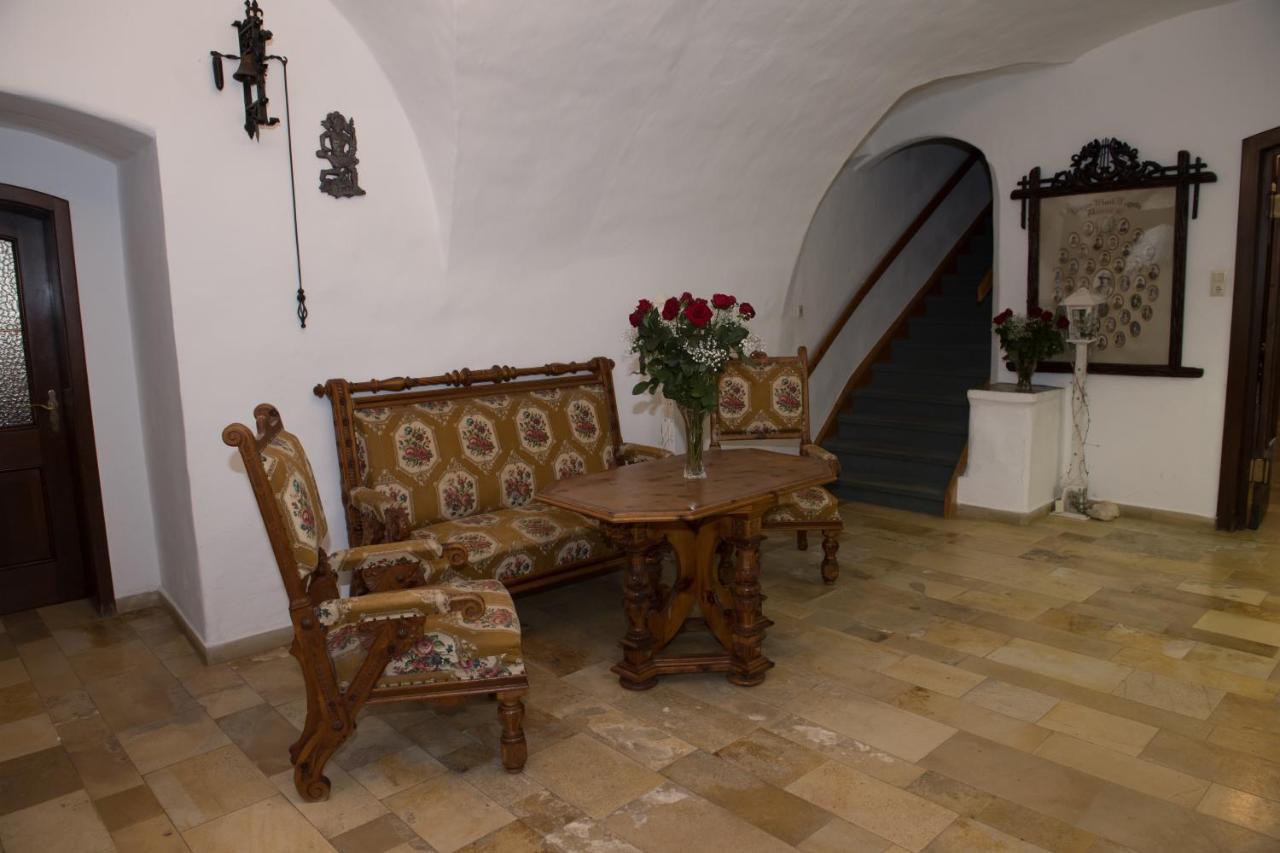 Hotel Blaue Traube à Bad Aussee Extérieur photo